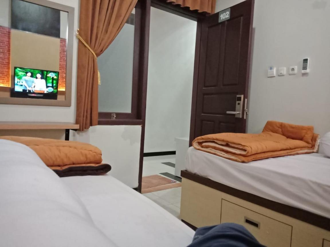 Amaya Guest House Syariah Alastuwo Eksteriør bilde
