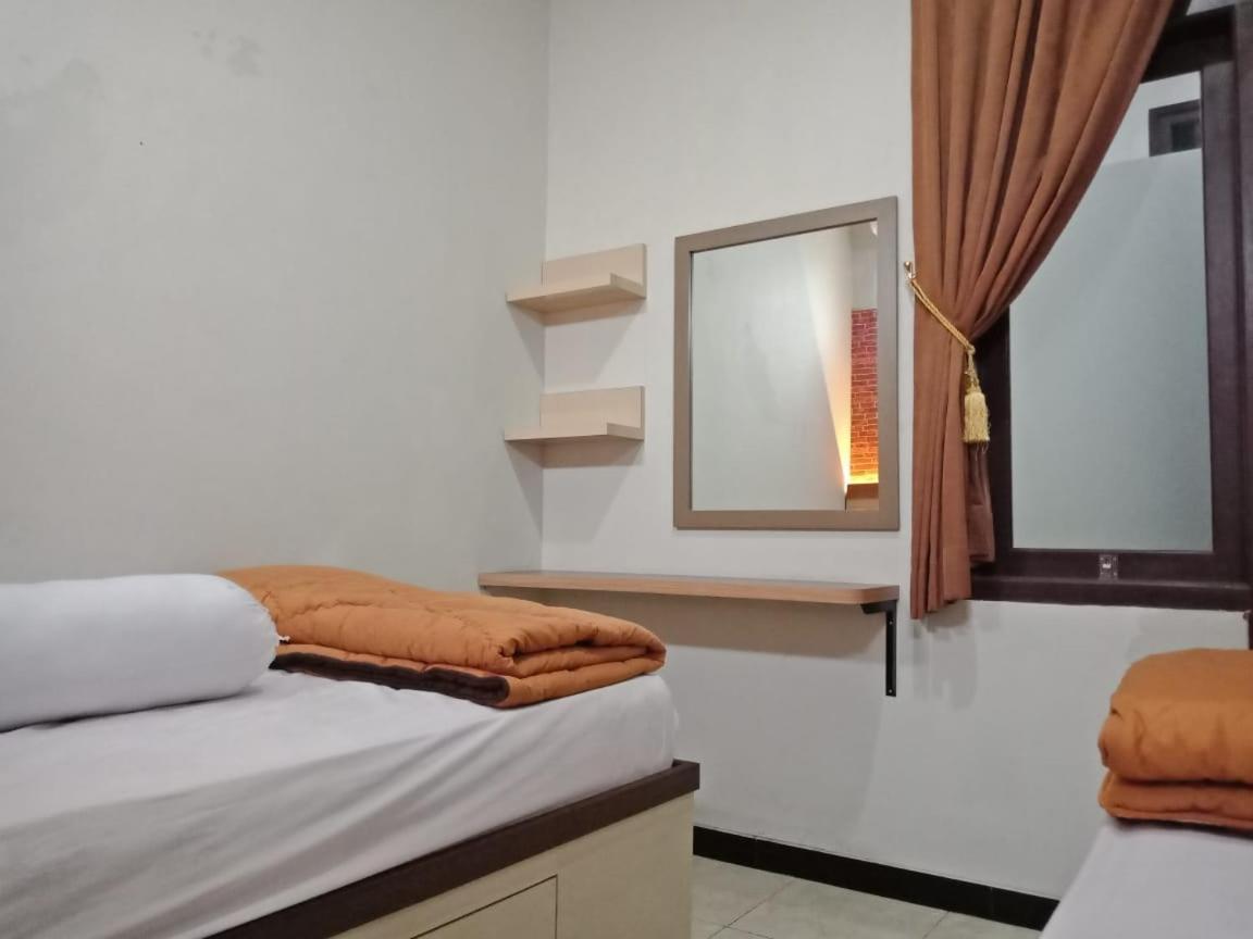 Amaya Guest House Syariah Alastuwo Eksteriør bilde